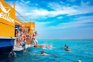 Sea Wolf Semi-Submarine: Underwater Views & Fun | 2026