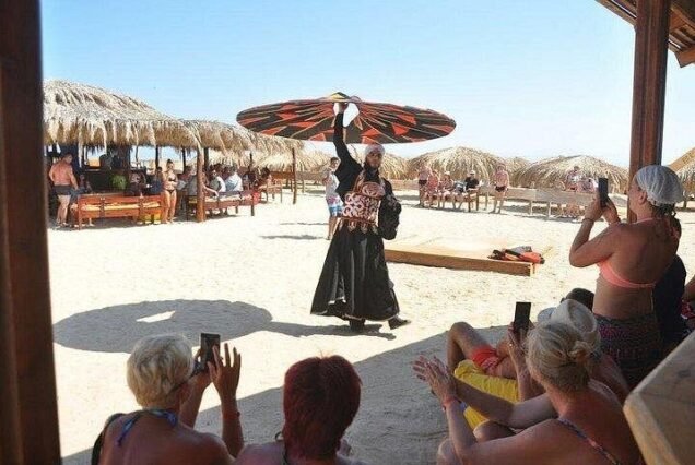 Belly dancing and folkloric shows on Hula Hula Island boat.