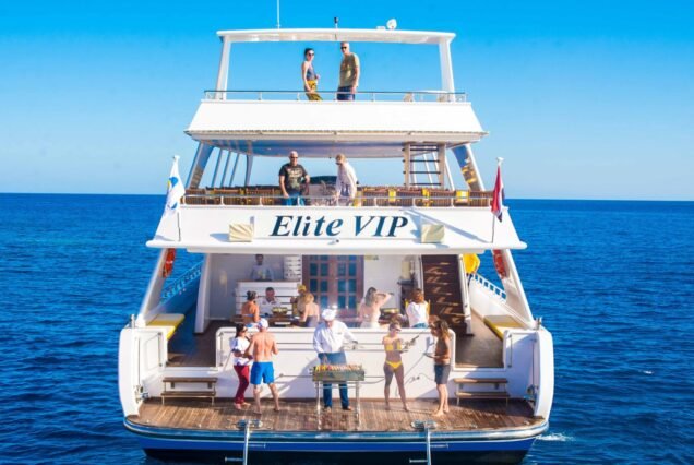 Elite VIP Yacht: Luxury Cruise & Snorkeling