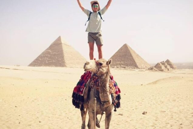 An unforgettable Nile cruise during the luxury Cairo private excursion.