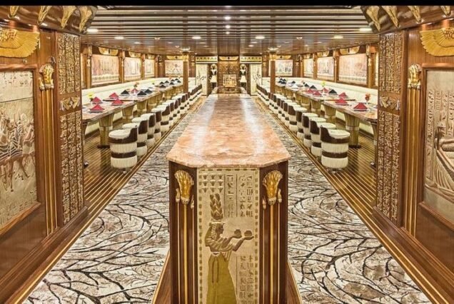 Best luxury boat trip from Makadi Bay to Hurghada